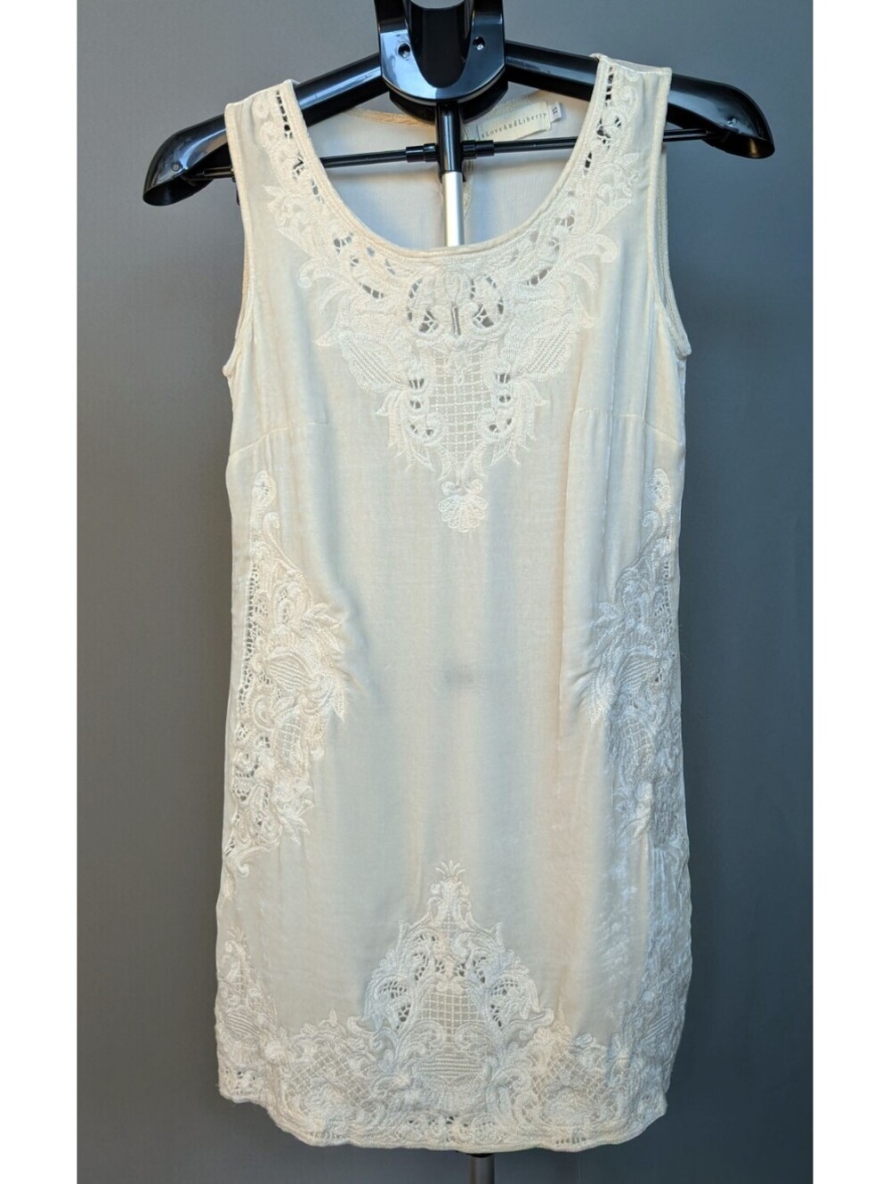 4 Love and Liberty Cream Velvet Embroidered Tank Dress XS Boho Lace